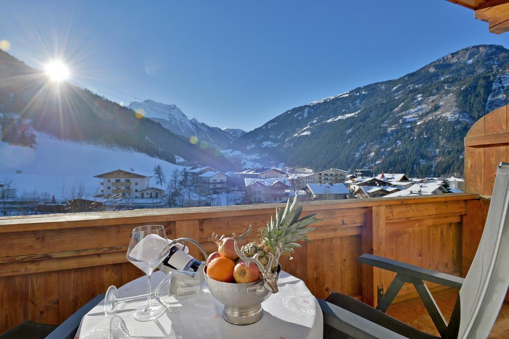 Hotel Laendenhof Superior ไมย์อาโฮเฟิน ภายนอก รูปภาพ