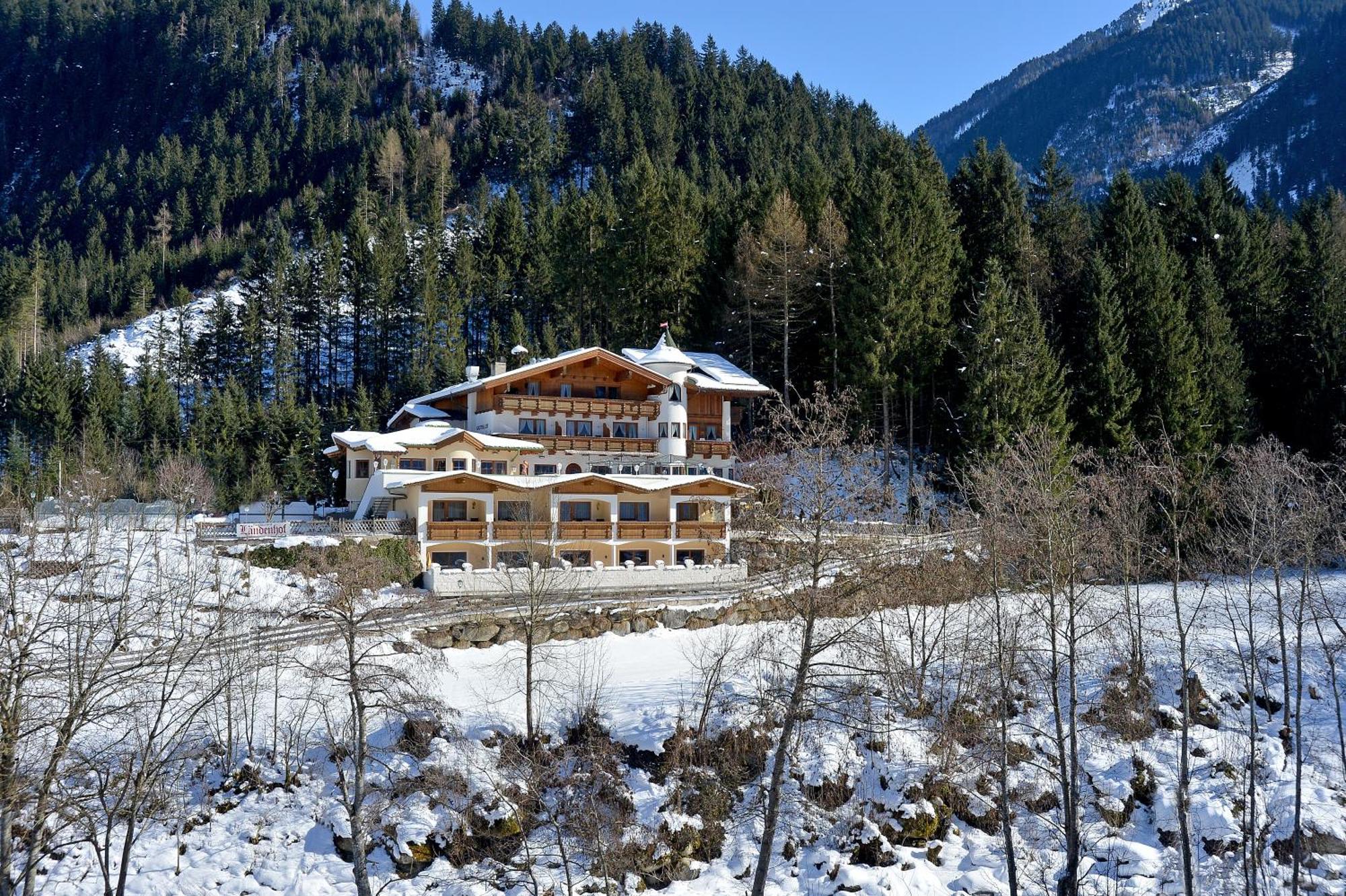 Hotel Laendenhof Superior ไมย์อาโฮเฟิน ภายนอก รูปภาพ