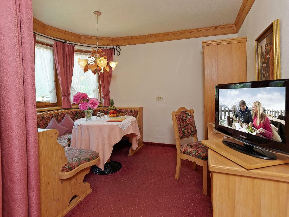 Hotel Laendenhof Superior ไมย์อาโฮเฟิน ภายนอก รูปภาพ
